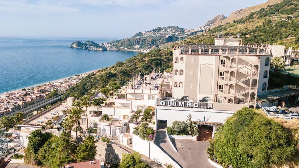 Hotel Le Terrazze Letojanni Exteriör bild
